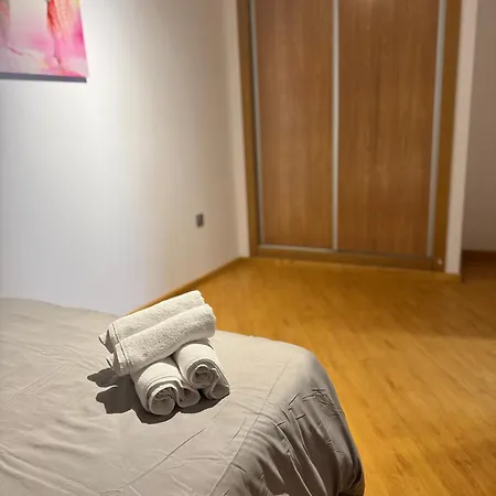 Wave Apartment